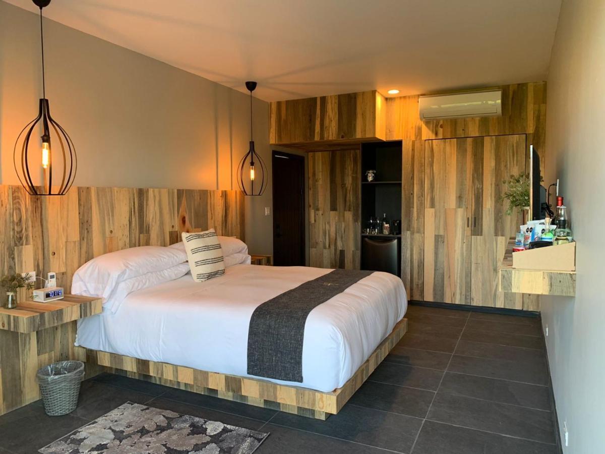 Hotel Partana Ενσενάντα Εξωτερικό φωτογραφία